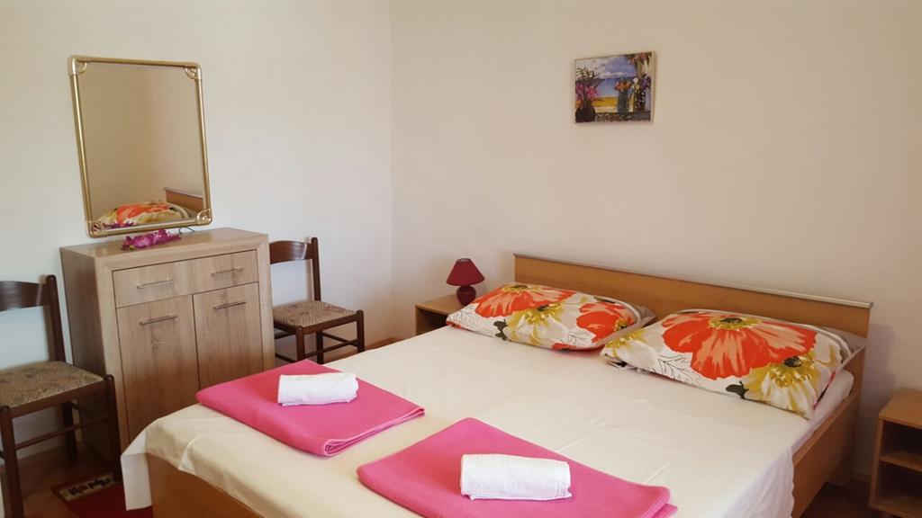 Guesthouse Jenny (Adults Only) Novalja Zewnętrze zdjęcie